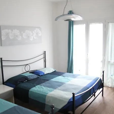 Apartment La Corte Al Mare *